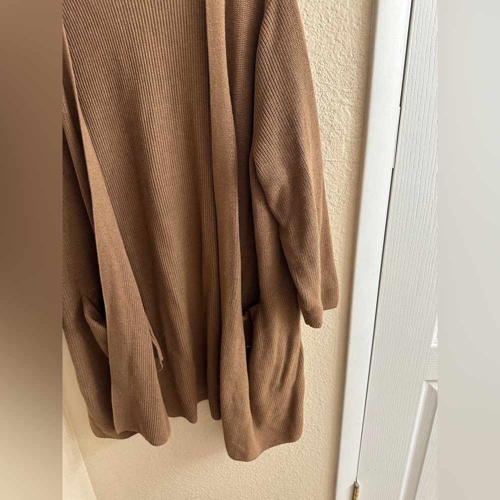 Old Navy Tan Open-Front Cardigan - Picture 3 of 4